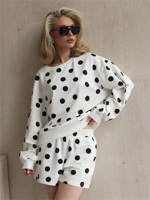 Костюм женский Polka dot нуар, черный Костюм женский Polka dot нуар, черный